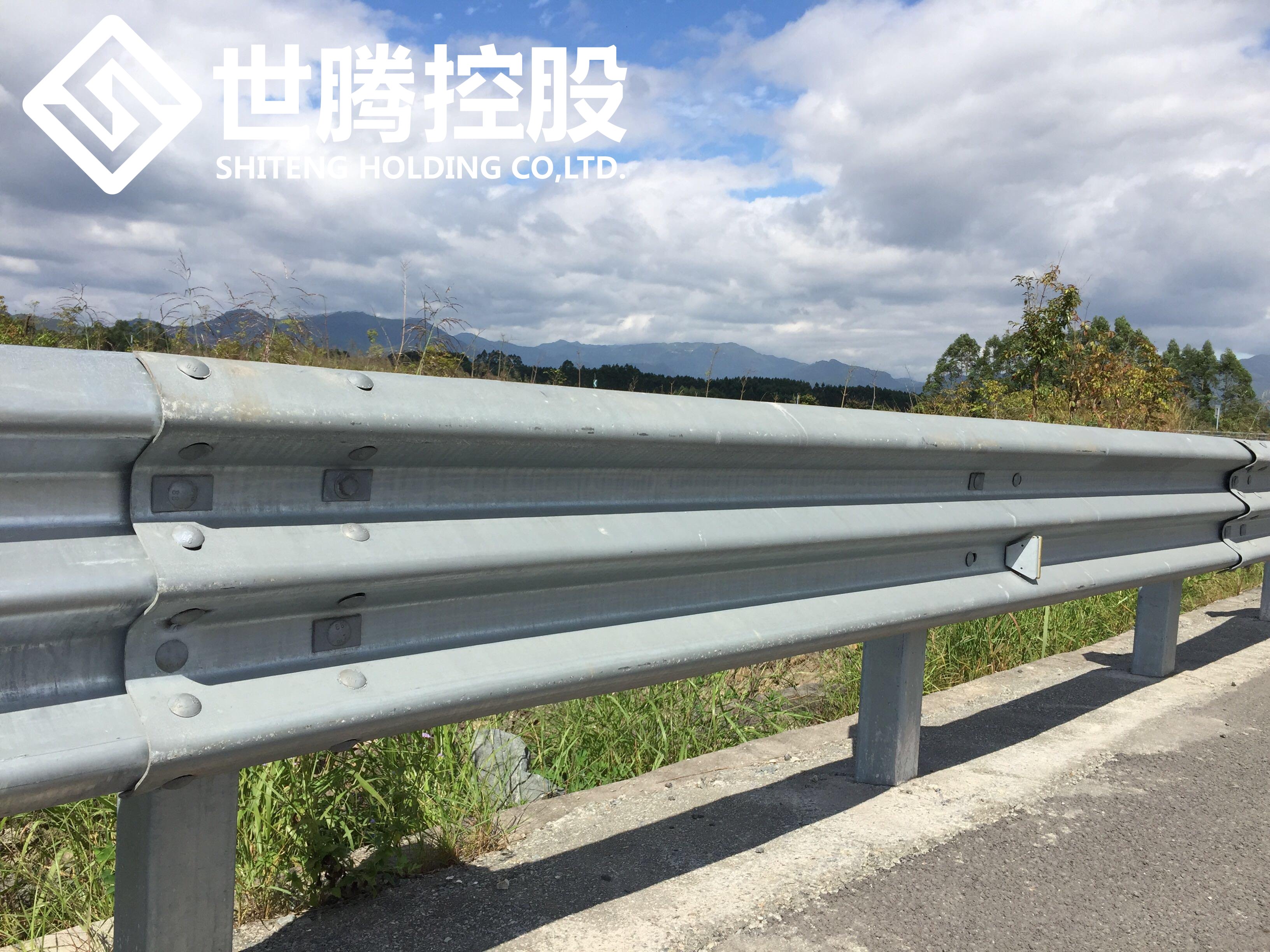 应该如何进行规范化设置道路护栏？？？？？